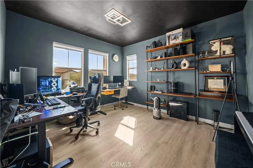 2531 E Violet Ontario, CA 91762