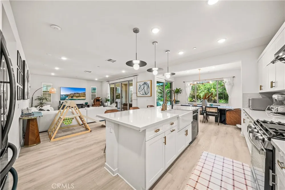 2531 E Violet Ontario, CA 91762