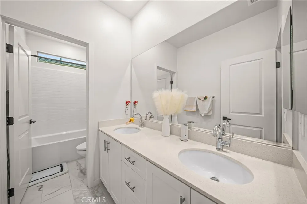 2531 E Violet Ontario, CA 91762
