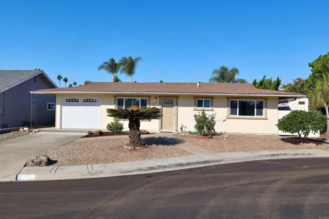 910 La Fiesta Lane