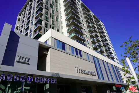 707 E Ocean Boulevard #0601