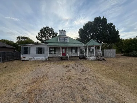 202 Kimbell Street