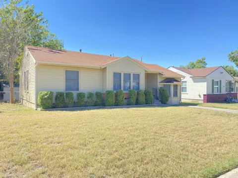 2322 Fenwick Drive
