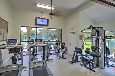 5685 MARINA DRIVE #4