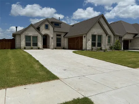 3818 Mesa Verde Drive