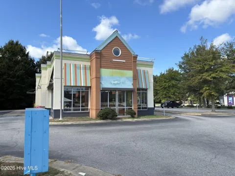 1237 Road Street