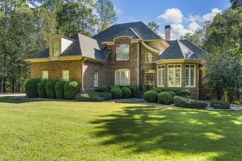106 Rolling Farm Way