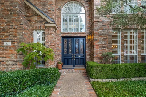 8327 Coral Drive