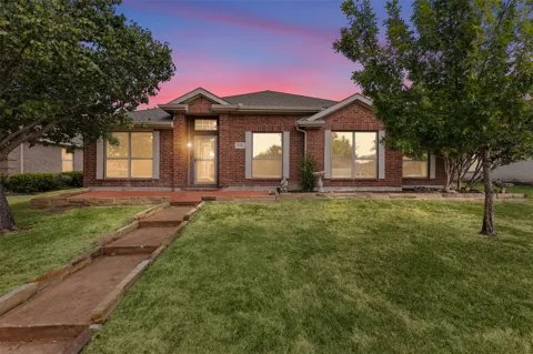 232 Laramie Lane