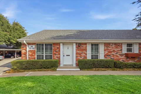 1061 Roaring Springs Road