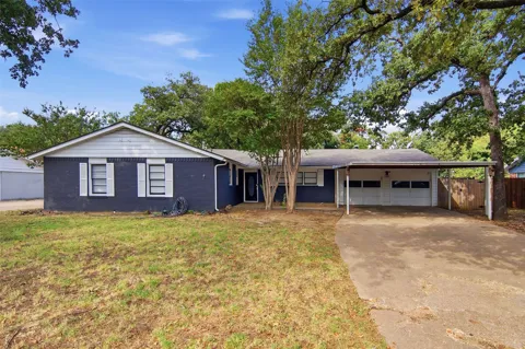 1704 Robin Road