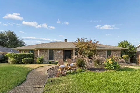 1908 Sandpiper Lane