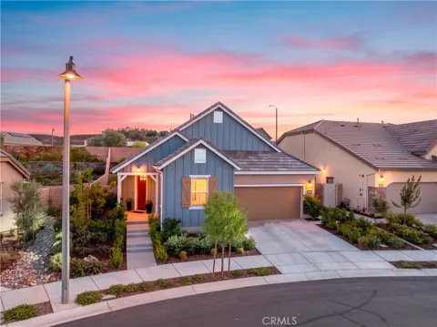32105 Hyacinth Way