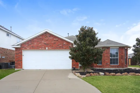 1521 Vista Ridge Drive