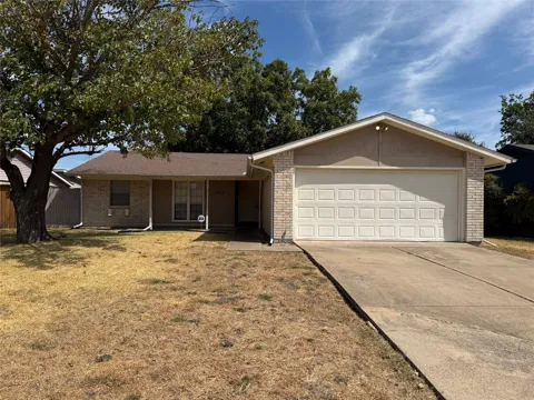 5422 Kentcroft Drive
