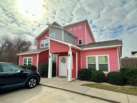 218 Gurley #8