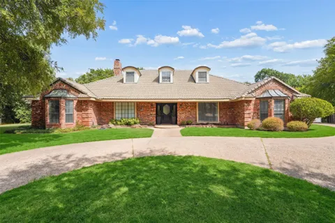 803 Green Tree Court