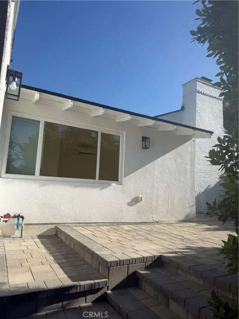 1431 Montgomery #B