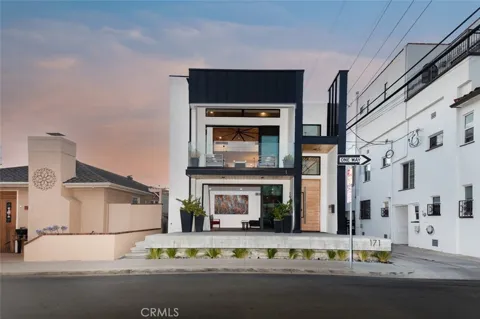 171 Savona Walk