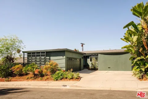 941 Fortune Way
