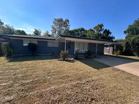 1607 Donald Drive