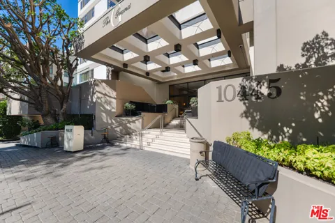 10445 Wilshire Boulevard #1402