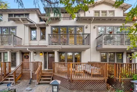 1507 Hummingbird Place