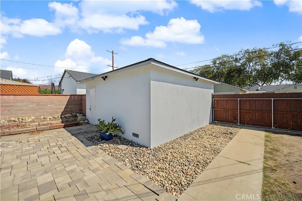 604 San Antonio Upland, CA 91786