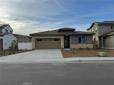 30805 Valley Heights
