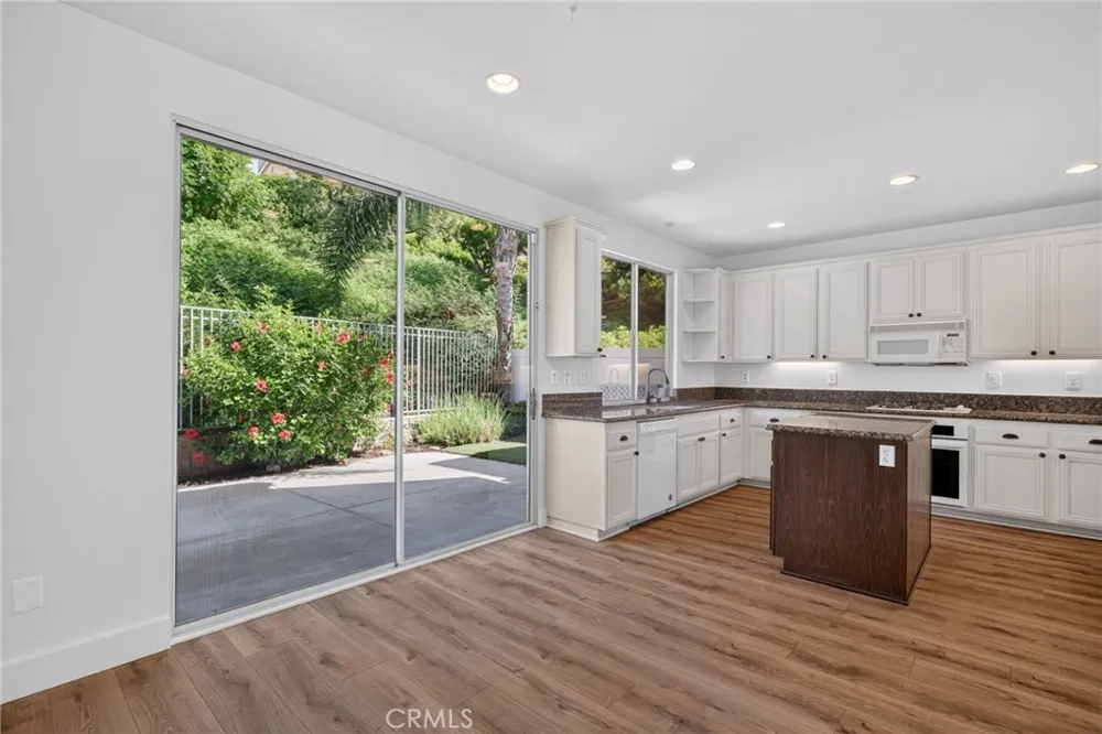 6031 E Hummingbird Court Orange, CA 92869