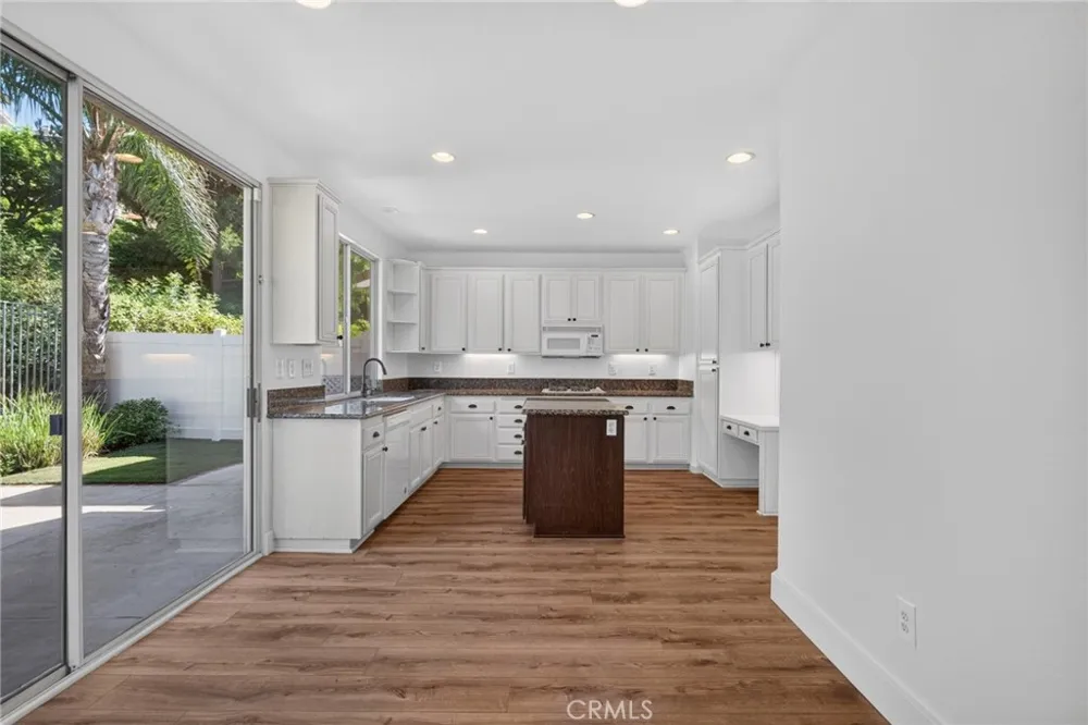6031 E Hummingbird Court Orange, CA 92869