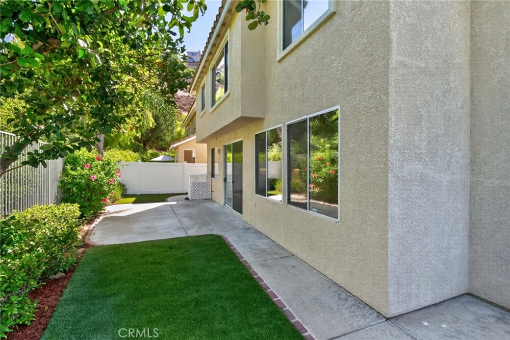 6031 E Hummingbird Court Orange, CA 92869