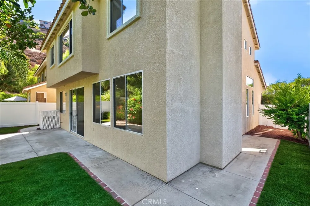 6031 E Hummingbird Court Orange, CA 92869
