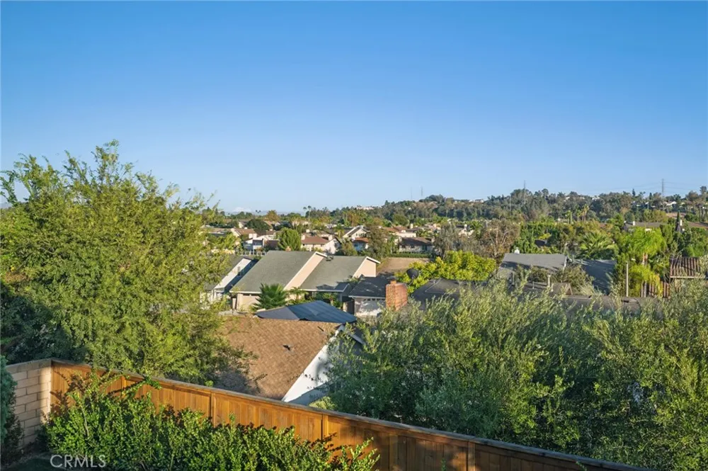 25182 Stockport Laguna Hills, CA 92653