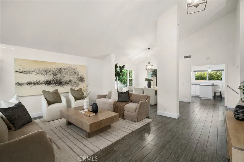 25182 Stockport Laguna Hills, CA 92653