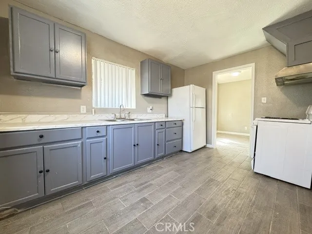 1472 Sepulveda San Bernardino, CA 92404