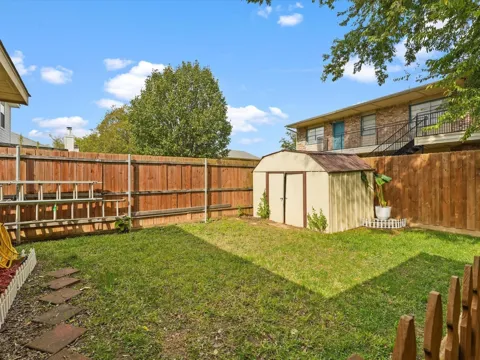 4702 Grovetree Lane