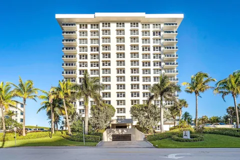 2066 Ocean Boulevard #4nw