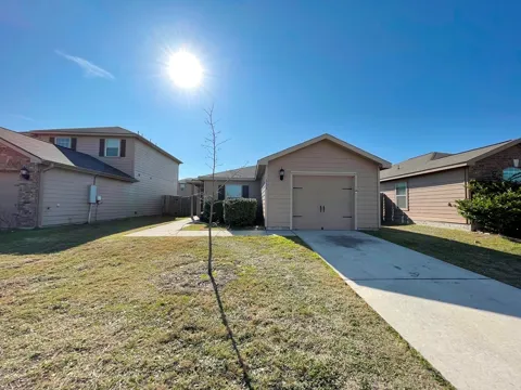 113 Robertson Lane
