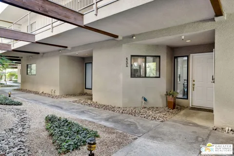 255 S Avenida Caballeros