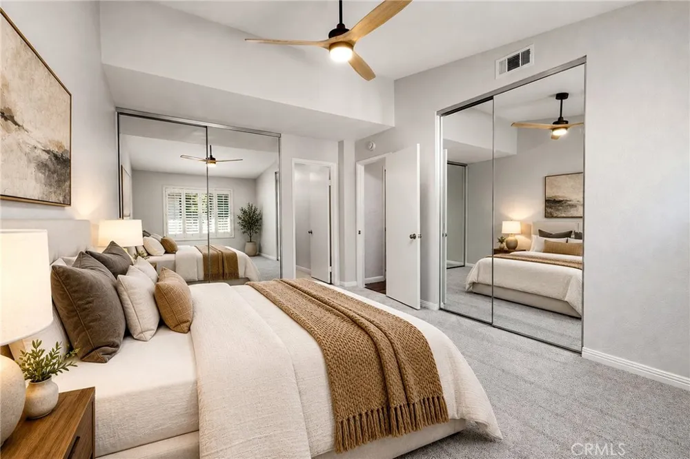 11 Sunshine Irvine, CA 92603