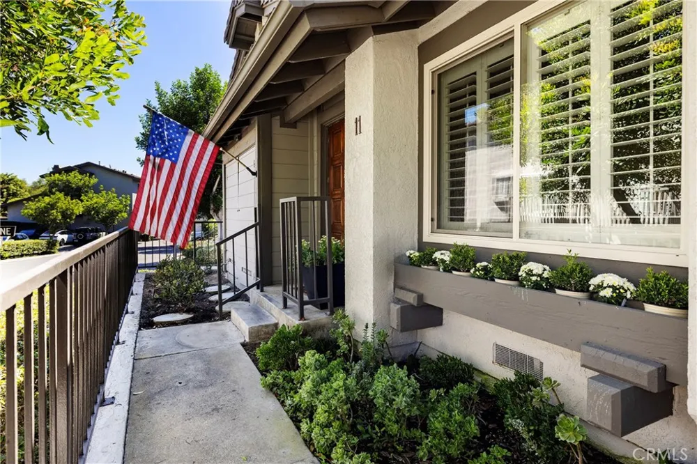 11 Sunshine Irvine, CA 92603