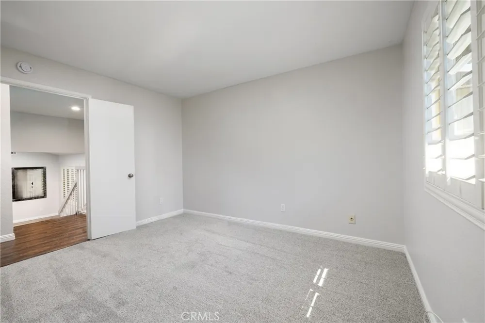 11 Sunshine Irvine, CA 92603