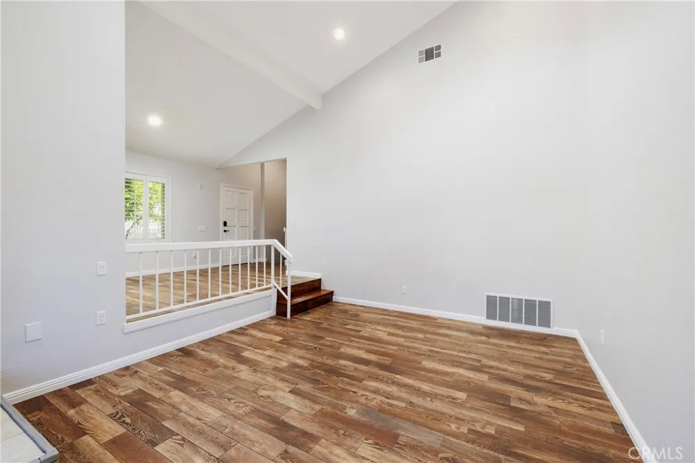 11 Sunshine Irvine, CA 92603