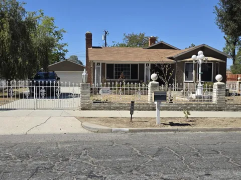 311 S Carmalita Street