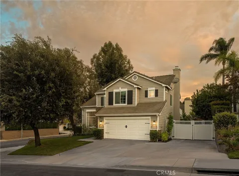 2101 Vista Del Sol