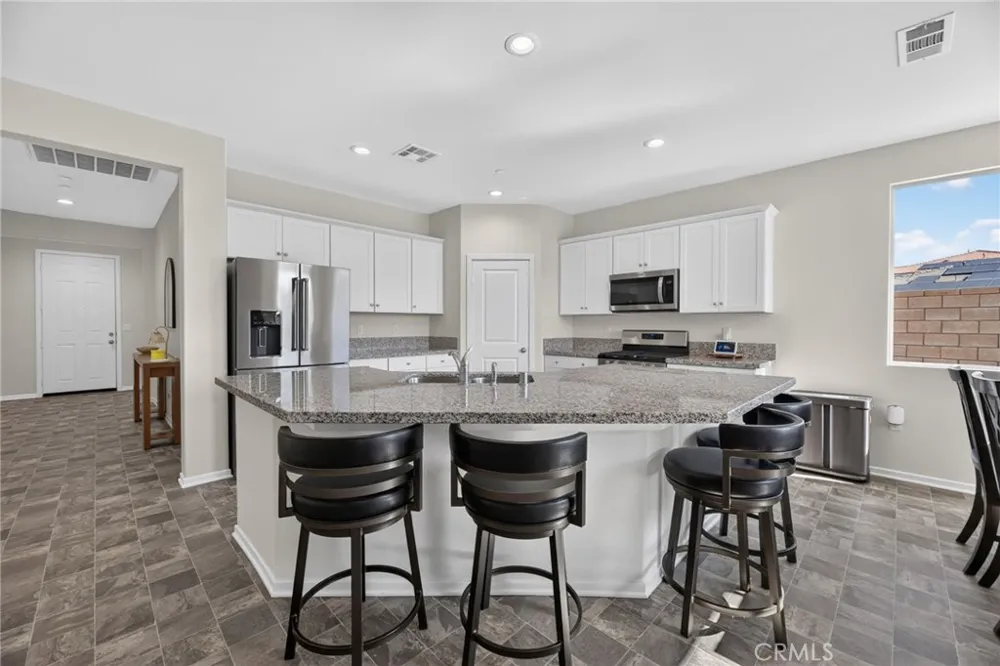4877 Goldfinch Street Hemet, CA 92545