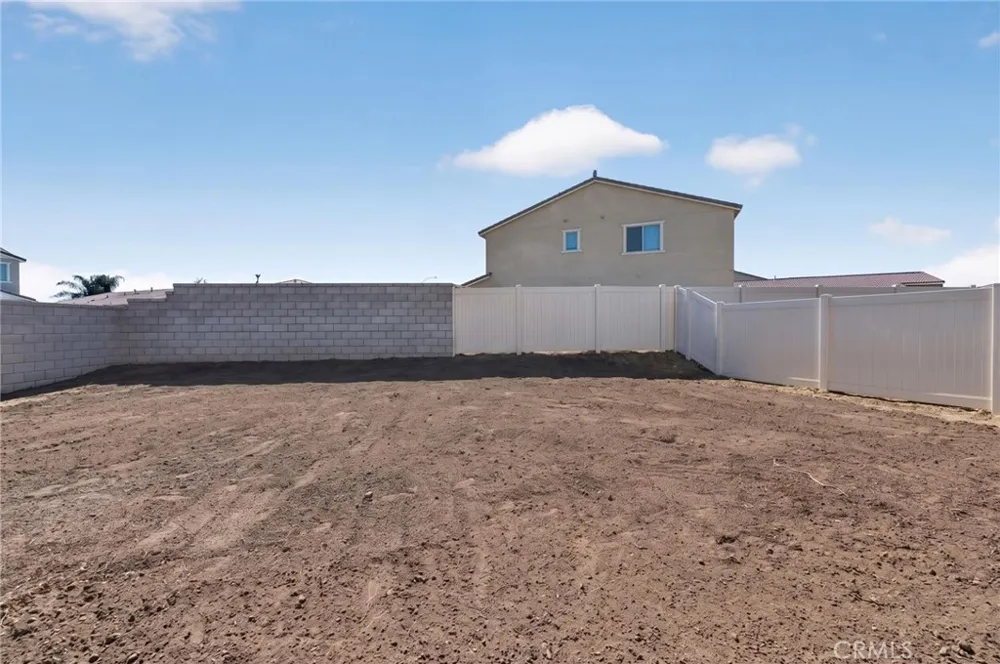 4877 Goldfinch Street Hemet, CA 92545
