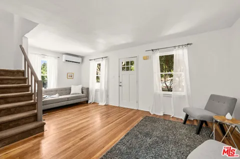 2004 Echo Park Avenue