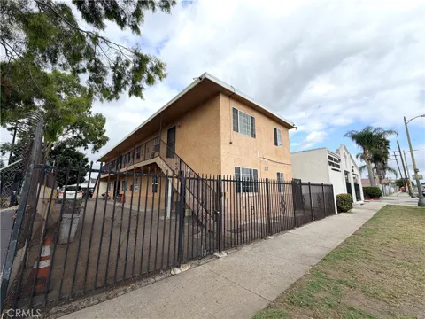 9137 S Broadway #1